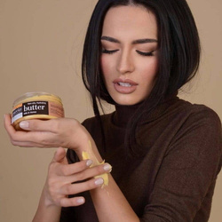 Cuccio Naturale Hand, Foot and Body Butter Honey and Milk 226 ml