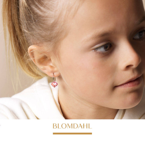 Ear Ring Square Rose 9 mm SFJ natural titanium medical earrings